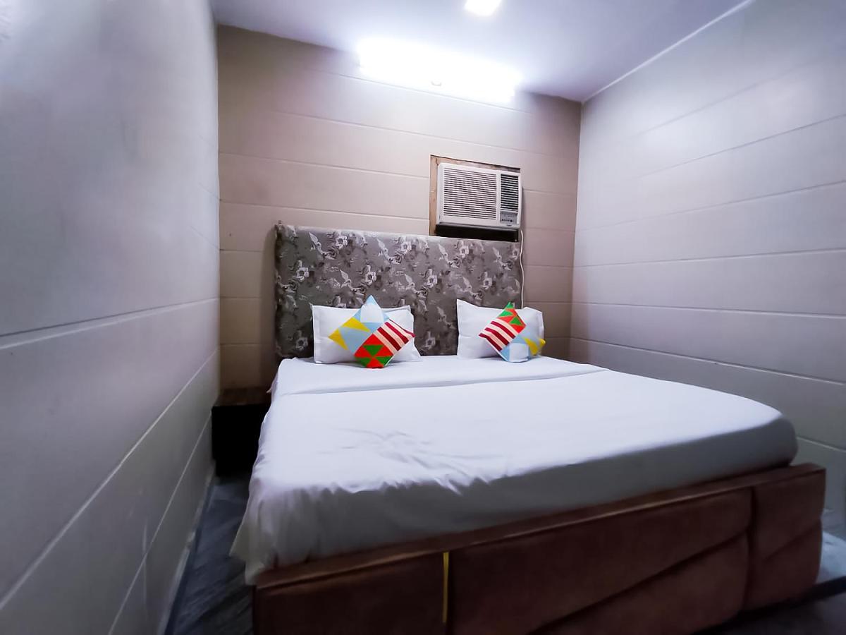 Roomshala 122 Hotel Park View - Near Adarsh Nagar Nowe Delhi Zewnętrze zdjęcie