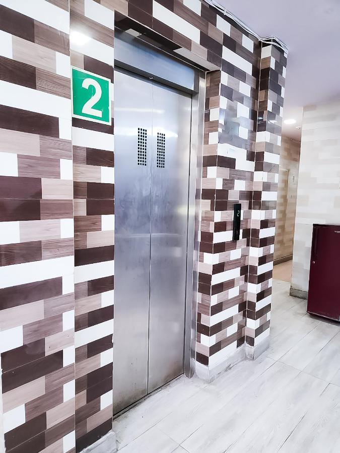 Roomshala 122 Hotel Park View - Near Adarsh Nagar Nowe Delhi Zewnętrze zdjęcie
